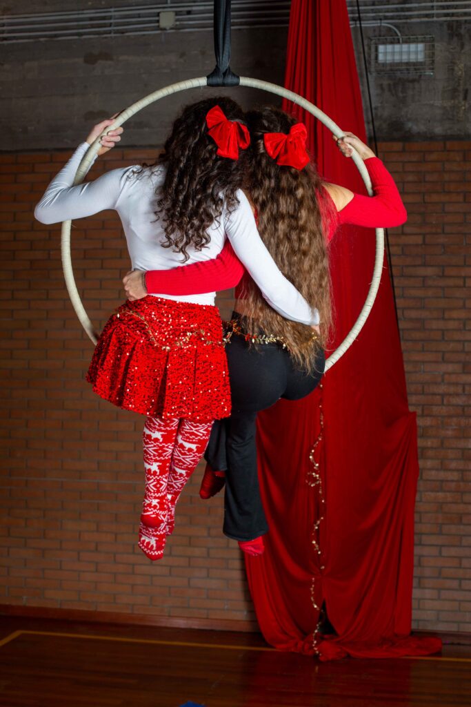 Vertical: Denise e Linda